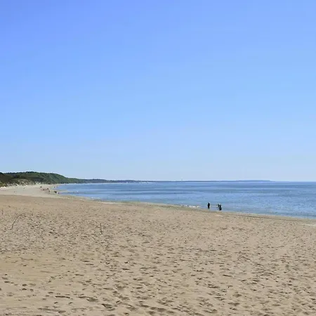 Appartement In With A Garden Rowy (Pomerania)