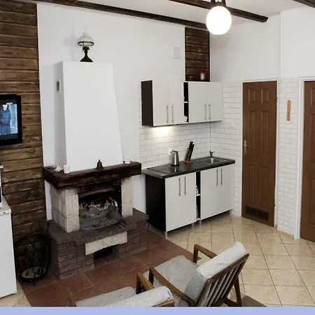 In With A Garden Apartment *